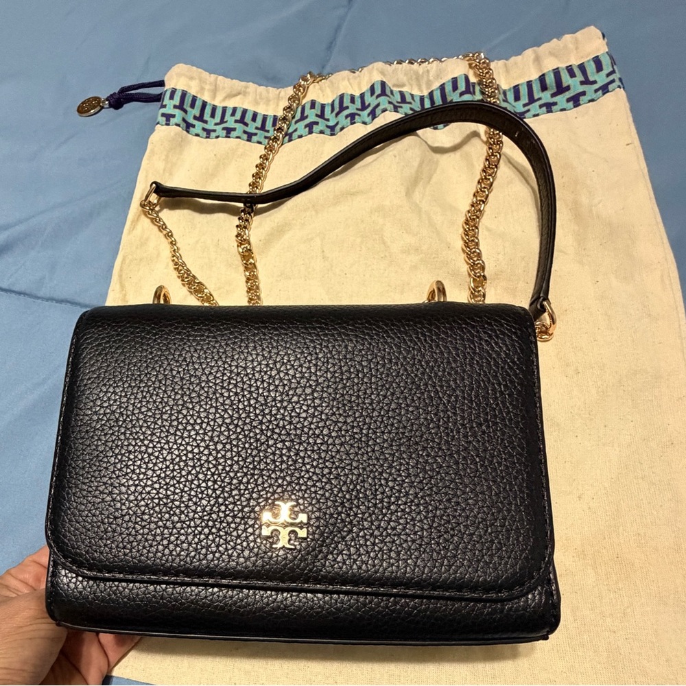 Tory Burch Black Pebbled Leather Crossbody Bag - Picture 3 of 9
